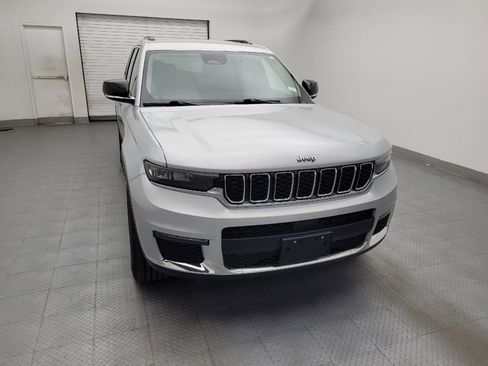 Used 2021 Jeep Grand Cherokee L Limited AWD/4WD image 14