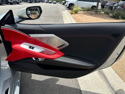 Used 2023 Chevrolet Corvette Stingray Preferred Conv w/ Z51 Performance Package RWD image 34