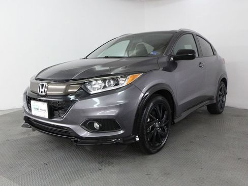 Used 2022 Honda HR-V Sport image 3