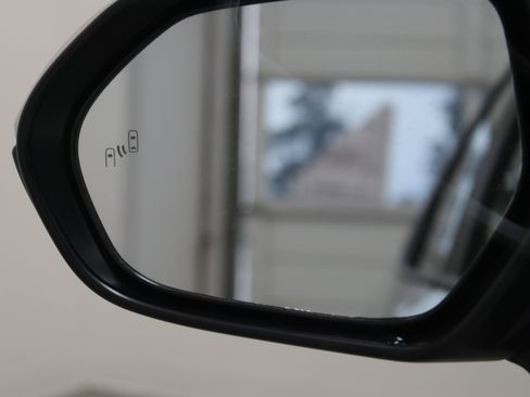 Used 2026 Toyota Corolla LE image 20