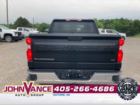Used 2022 Chevrolet Silverado 1500 LT w/ Protection Package AWD/4WD image 7