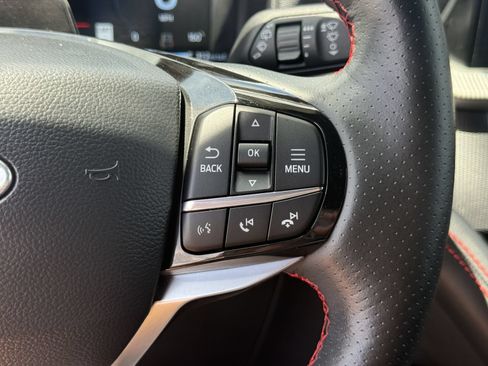 Certified 2025 Ford Explorer ST-Line AWD/4WD image 37