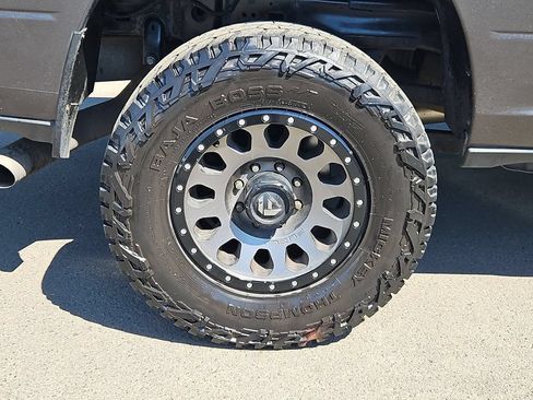 Used 2022 RAM 2500 Big Horn w/ Level C Equiment Group AWD/4WD image 9