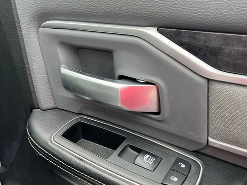 Used 2023 RAM 2500 Big Horn w/ Level 1 Equipment Group image 32