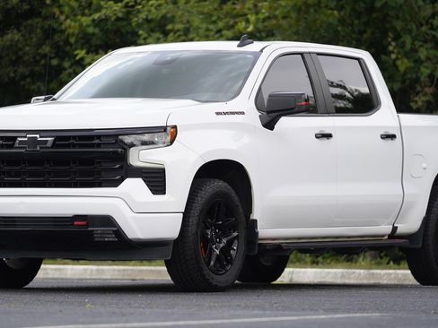 Used 2023 Chevrolet Silverado 1500 RST w/ Redline Edition AWD/4WD image 35
