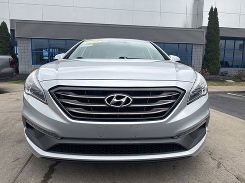 Used 2015 Hyundai Sonata Sport image 2