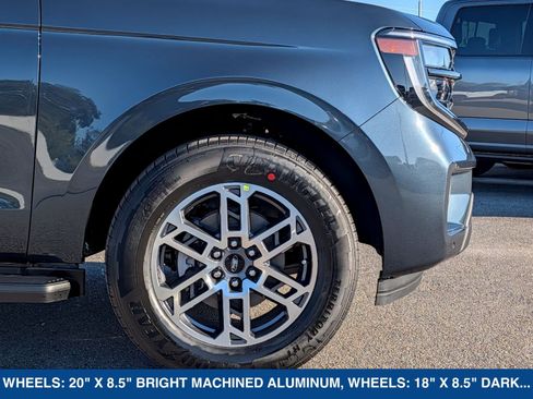 New 2026 Ford Expedition Active RWD image 13