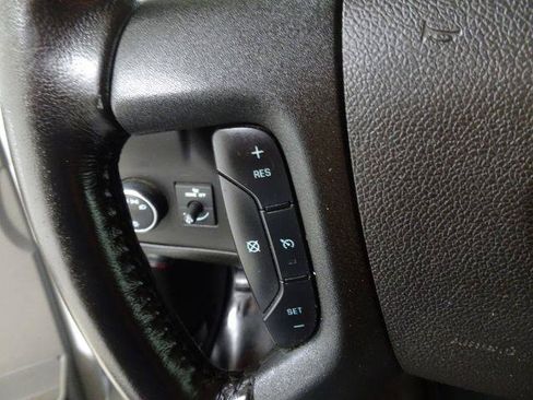 Used 2021 Chevrolet Express 2500 w/ Driver Convenience Package RWD image 27