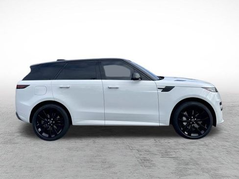 Certified 2025 Land Rover Range Rover Sport Dynamic SE image 4