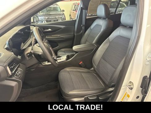 Used 2024 Buick Envista Preferred w/ Convenience II Package FWD image 4