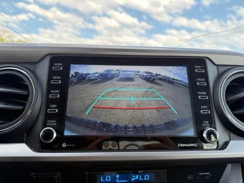 Used 2023 Toyota Tacoma SR5 w/ Technology Package AWD/4WD image 17