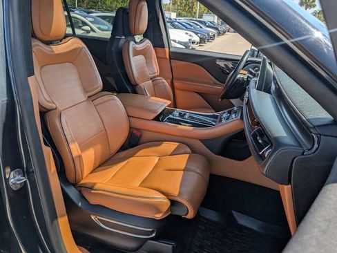 Used 2020 Lincoln Aviator Black Label w/ Dynamic Handling Package image 17