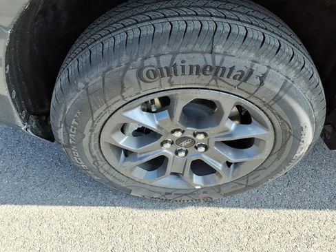 New 2026 Ford Maverick XLT w/ XLT Luxury Package image 16