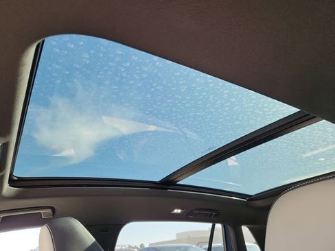 New 2026 Volkswagen Tiguan SE R-Line image 15