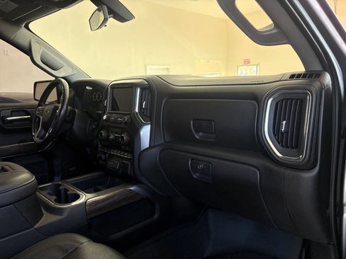 Used 2020 Chevrolet Silverado 1500 LT Trail Boss image 35