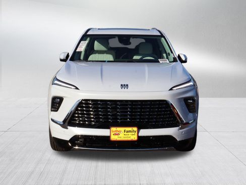 New 2026 Buick Enclave Avenir w/ Super Cruise Package image 2