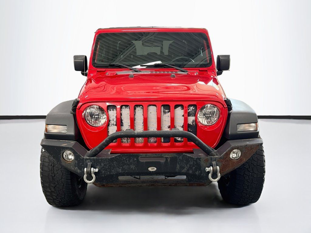 Used 2021 Jeep Gladiator Sport w/ Trailer Tow Package AWD/4WD image 2
