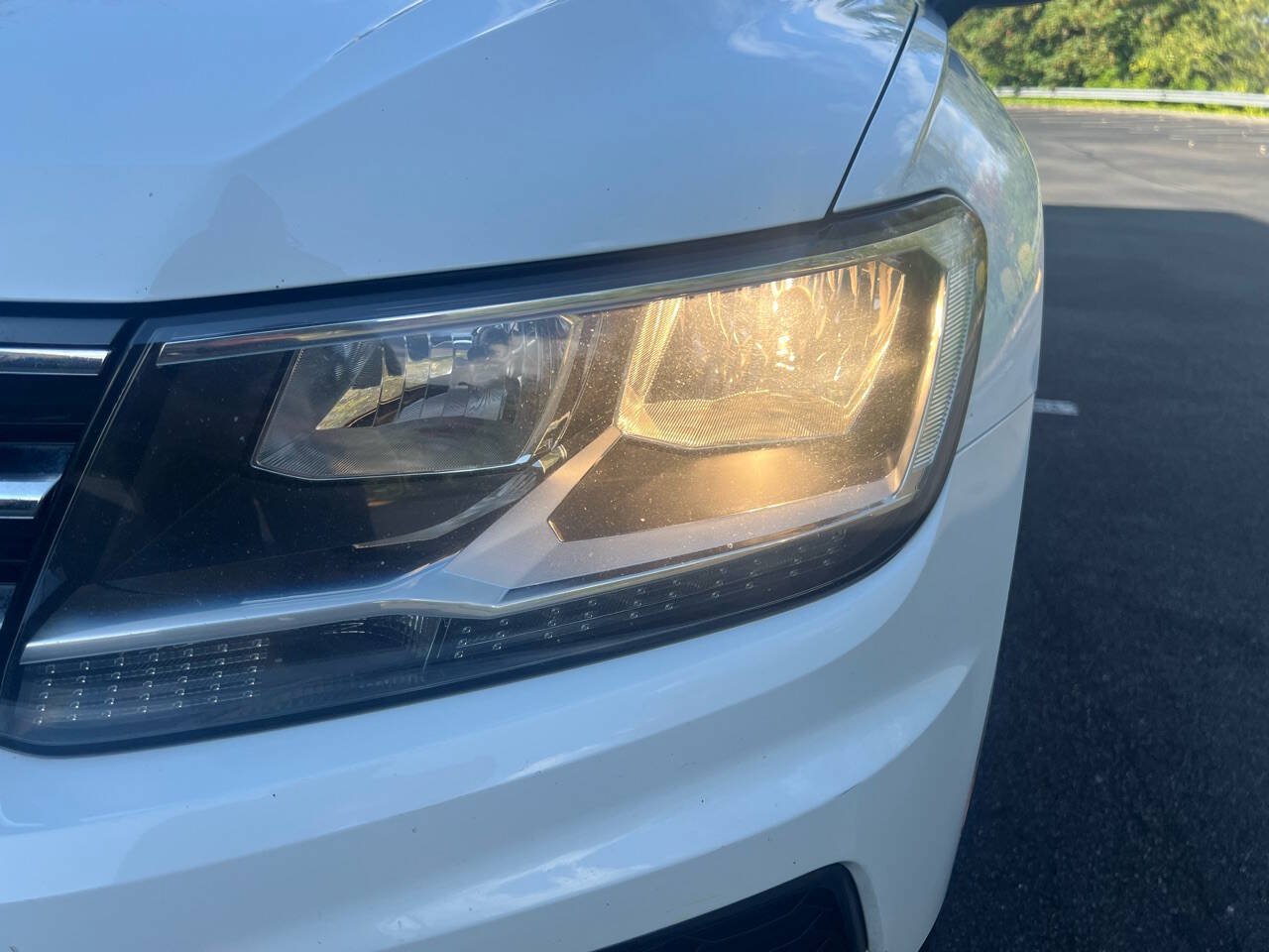 Used 2018 Volkswagen Tiguan S AWD/4WD image 27
