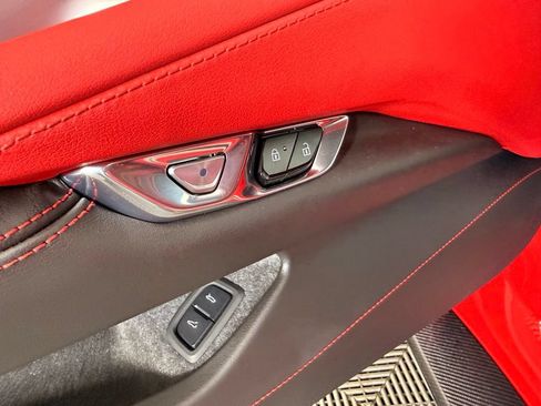 Used 2022 Chevrolet Corvette Stingray Preferred Cpe w/ Z51 Performance Package RWD image 36
