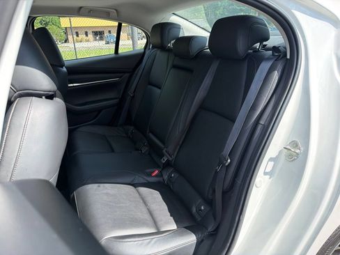 Used 2025 MAZDA MAZDA3 s FWD image 20