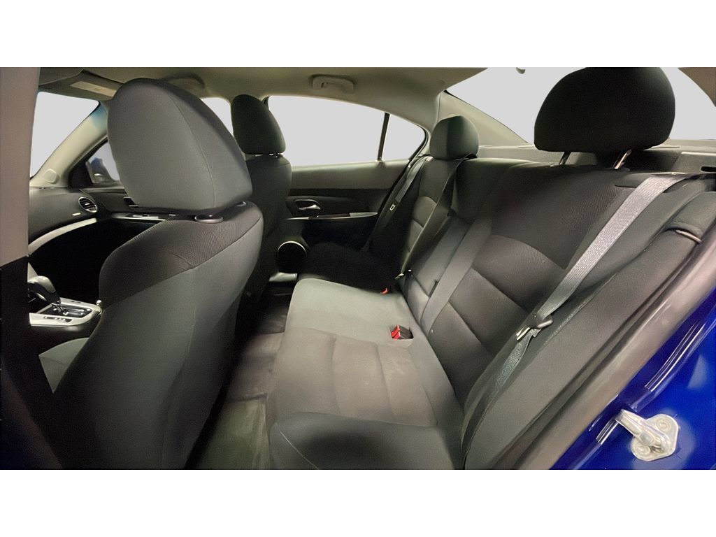 Used 2012 Chevrolet Cruze LT FWD image 15