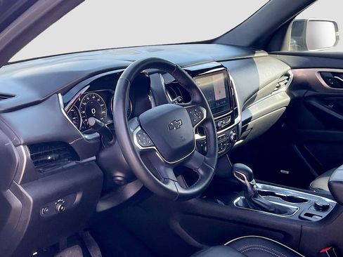 Used 2023 Chevrolet Traverse Premier w/ Redline Edition AWD/4WD image 9