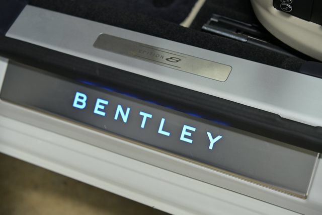 Used 2024 Bentley Flying Spur V8 AWD/4WD image 25