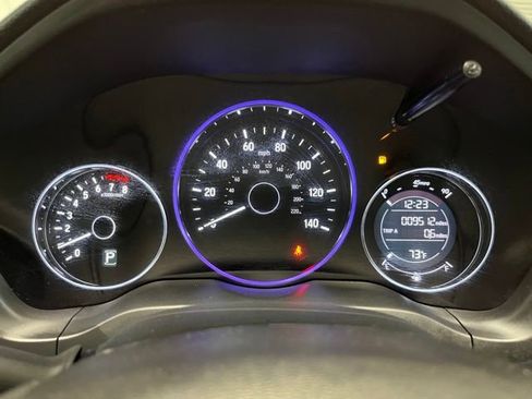 Used 2019 Honda HR-V LX image 23