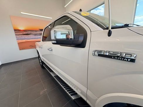 Used 2019 Ford F150 Lariat w/ Equipment Group 502A Luxury RWD image 12