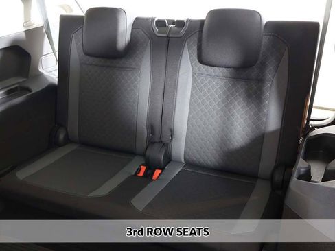 Used 2019 Volkswagen Tiguan S w/ 3rd Row Seat Package image 5