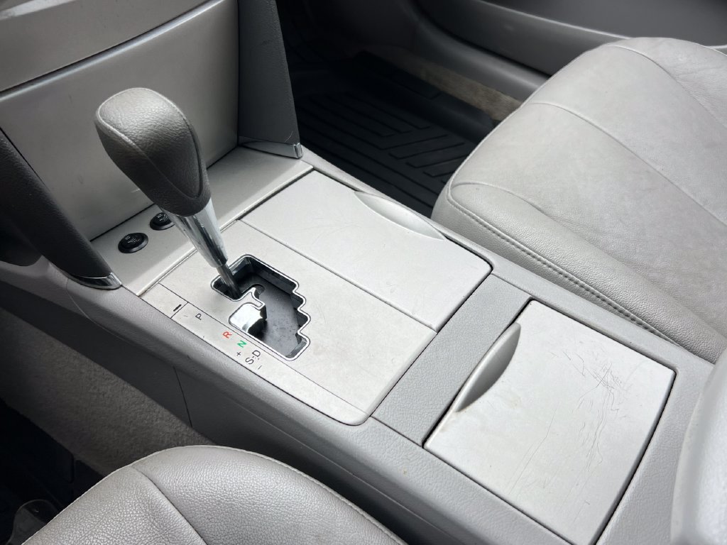 Used 2011 Toyota Camry LE w/ LE Extra-Value Pkg FWD image 28