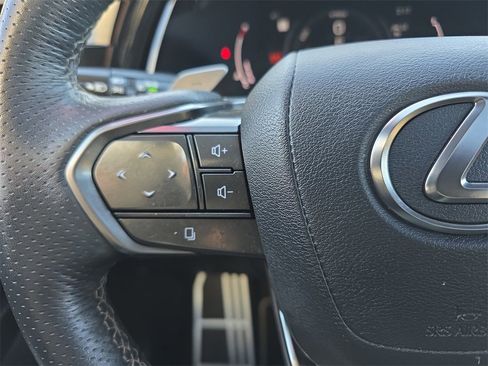 Certified 2024 Lexus RX 500h F Sport image 17