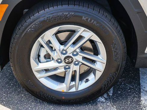New 2026 Hyundai Tucson SE FWD image 9