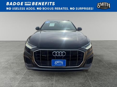 Used 2023 Audi Q8 Premium Plus AWD/4WD image 3