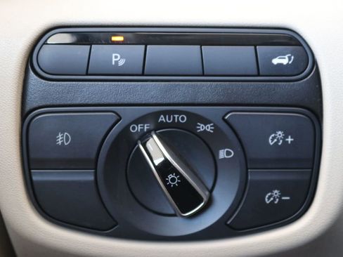 Certified 2020 INFINITI QX50 Luxe w/ Navigation Package image 44