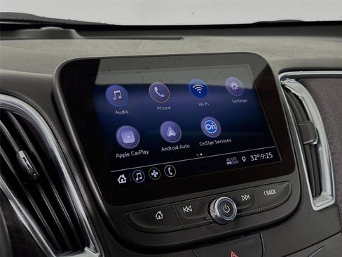 Used 2019 Chevrolet Malibu LT image 20