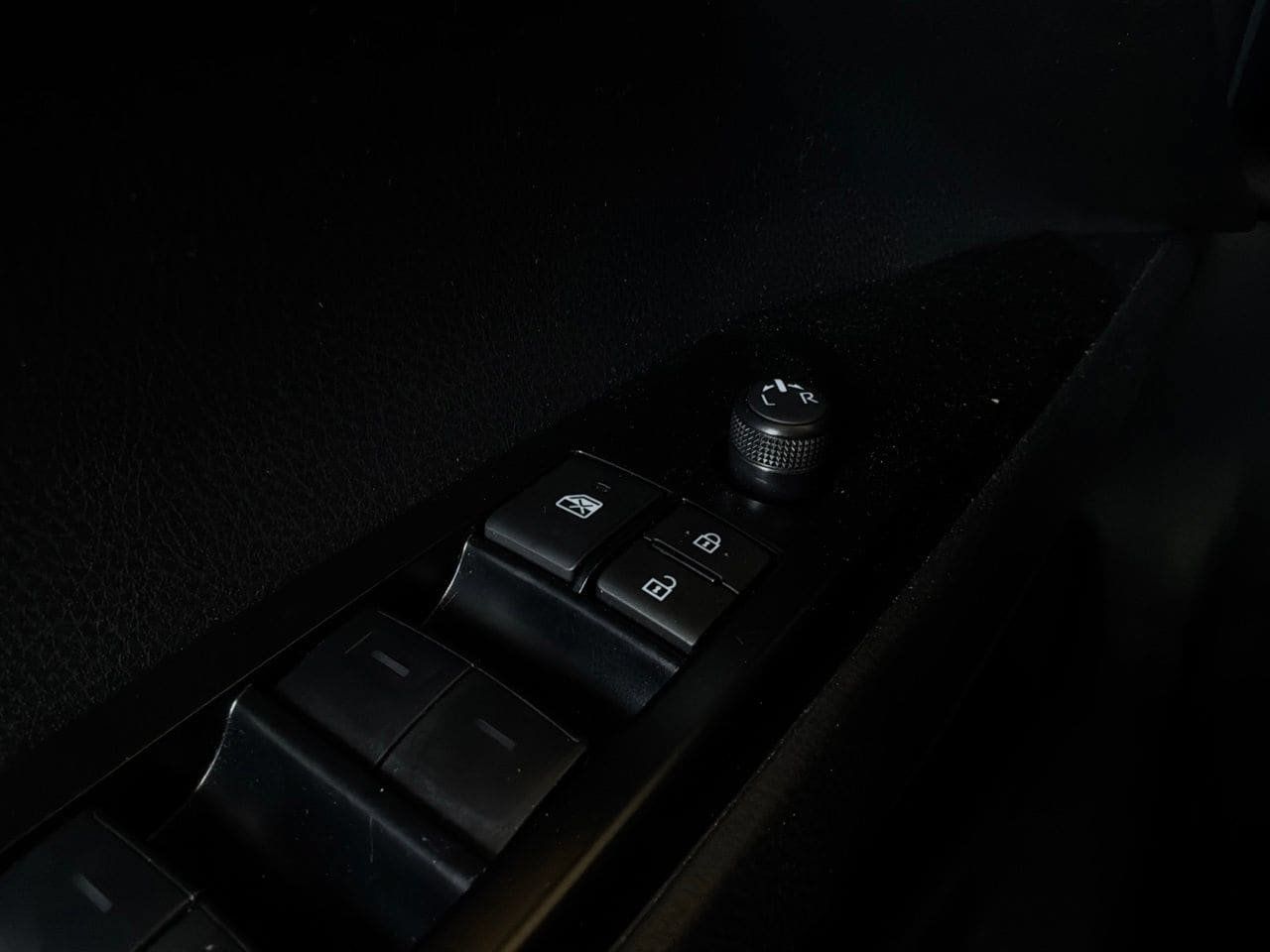 Used 2026 Toyota Camry LE FWD image 22
