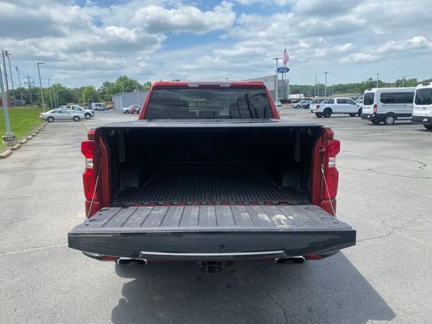 Used 2021 Chevrolet Silverado 1500 RST w/ Z71 Off-Road Package AWD/4WD image 9