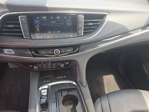 Used 2023 Buick Enclave Essence w/ Experience Buick Package FWD image 9