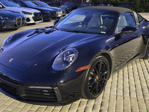 Used 2021 Porsche 911 Targa 4 image 10