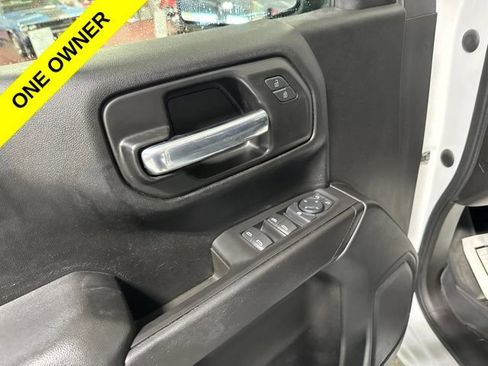 Used 2021 Chevrolet Silverado 1500 Custom Trail Boss AWD/4WD image 12