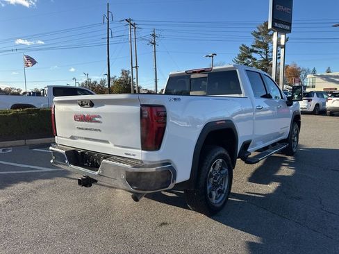New 2026 GMC Sierra 2500 SLT w/ SLT Premium Package AWD/4WD image 6