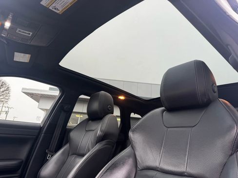 Used 2018 Land Rover Range Rover Evoque SE Premium AWD/4WD image 21