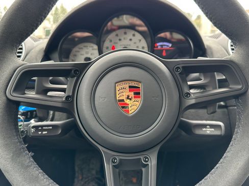 Used 2024 Porsche 718 Cayman GT4 RS image 21
