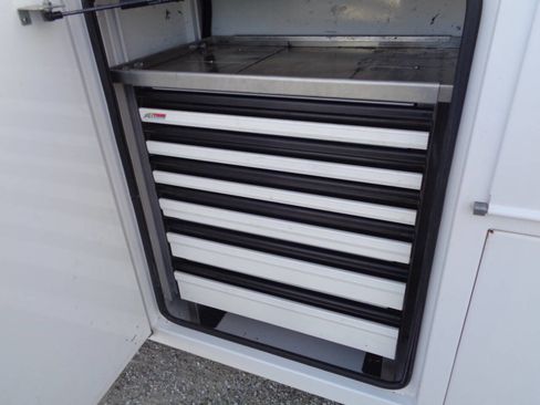 Used 2024 Ford F350 XL w/ XL Chrome Package image 66