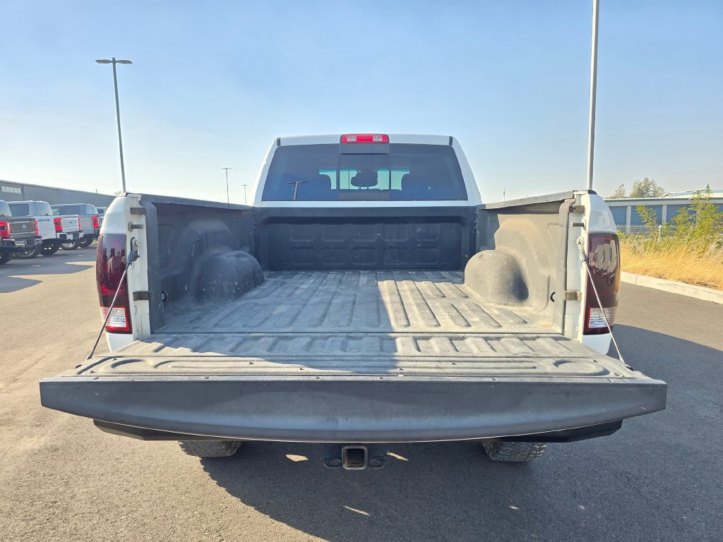 Used 2017 RAM 2500 SLT AWD/4WD image 31