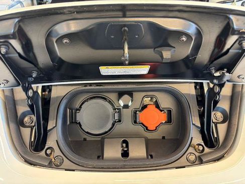 Certified 2024 Nissan Leaf S FWD image 25