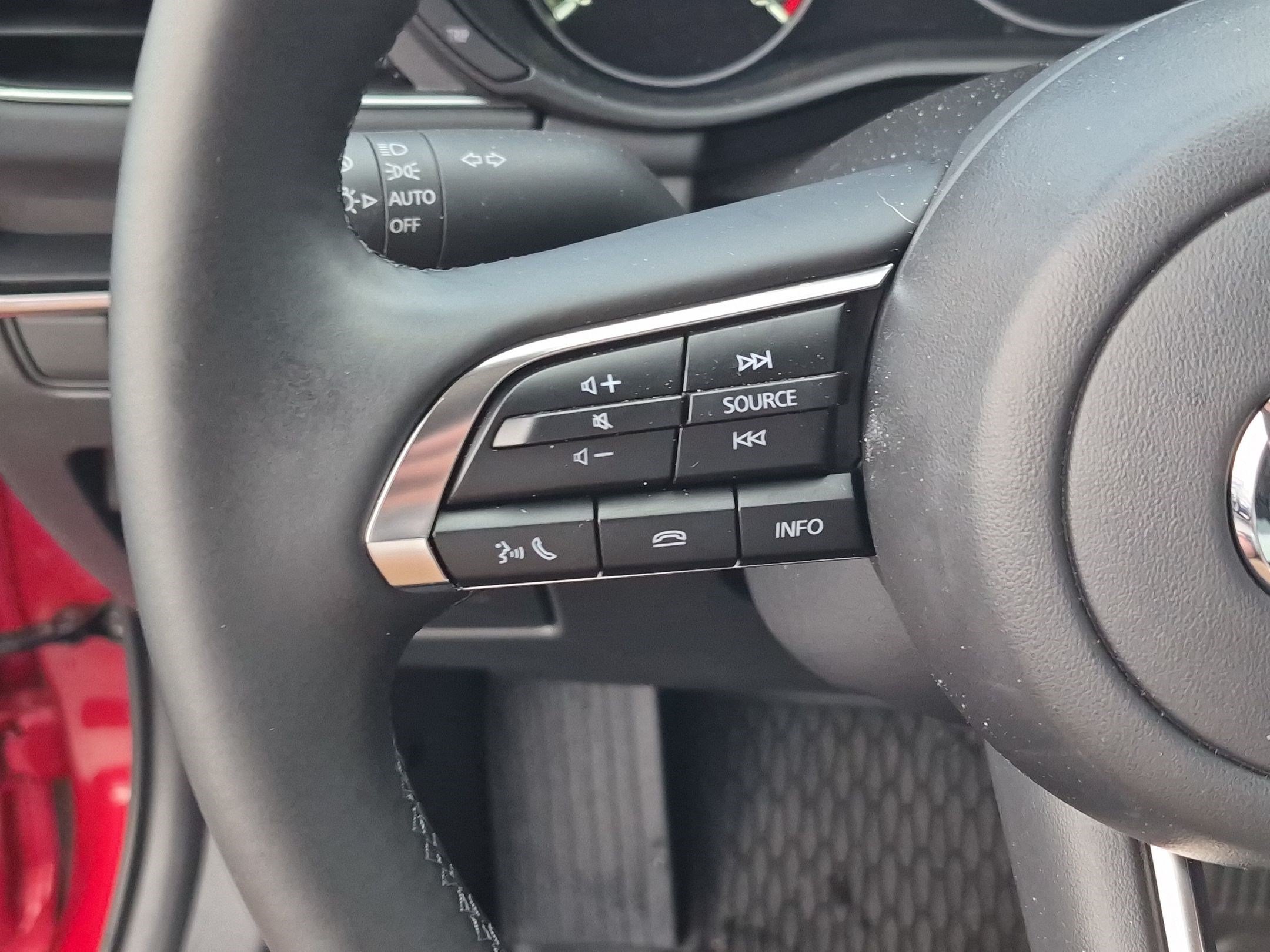 Used 2025 MAZDA MAZDA3 s FWD image 19