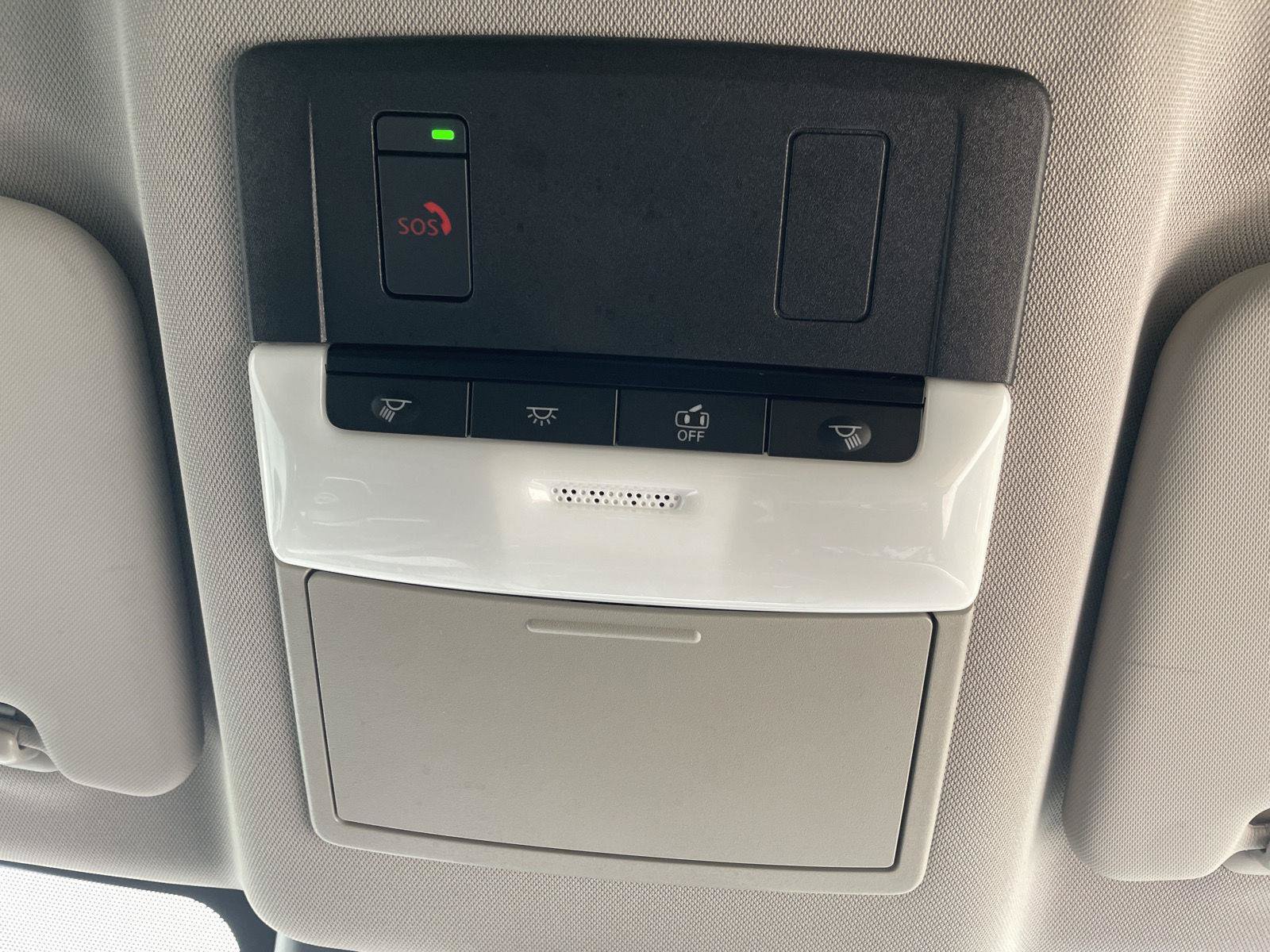 Used 2023 Nissan Rogue SV FWD image 7