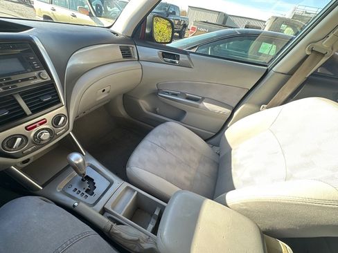 Used 2010 Subaru Forester 2.5X Premium image 20